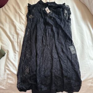 Elegant Black Lace Sleeveless Top